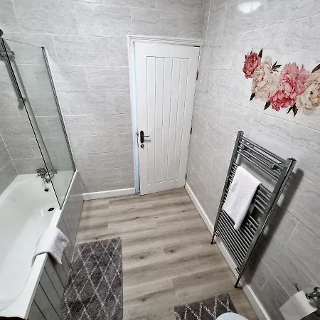 11Br - Stylish Home For Family And Friends