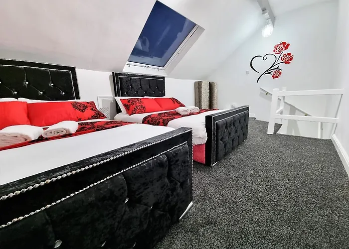 *11br* Setup For Your Amazing Relaxed + Free Parking + Free Fast Wifi * Holiday home *