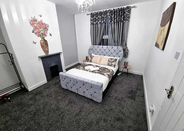 *11br* Setup For Your Amazing Relaxed + Free Parking + Free Fast Wifi * Leeds (West Yorkshire)