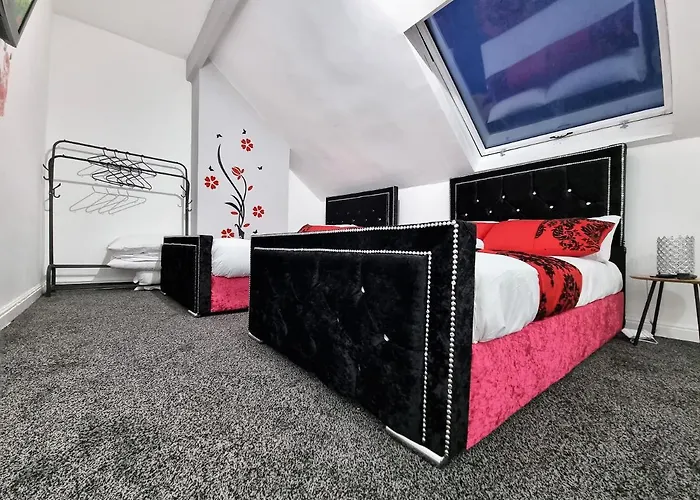 *11br* Setup For Your Amazing Relaxed + Free Parking + Free Fast Wifi * Holiday home