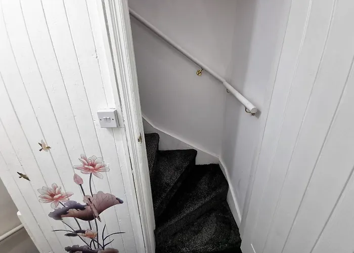 *11br* Setup For Your Amazing Relaxed + Free Parking + Free Fast Wifi * Holiday home