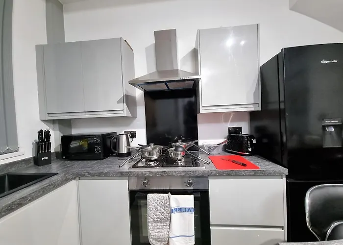 *11br* Setup For Your Amazing Relaxed + Free Parking + Free Fast Wifi * * Leeds (West Yorkshire)